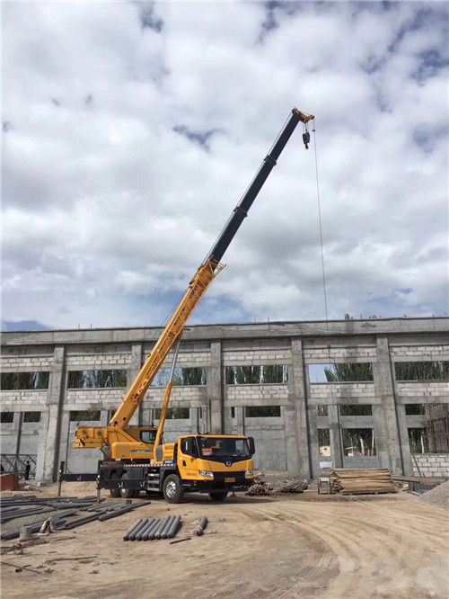 临潭县吊装作业前会做设备检查吗？安全保障措施有哪些？